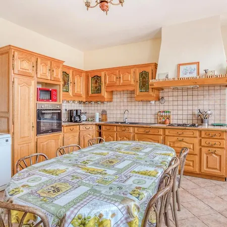 Montpeyroux Sleeps 10 Pool Wifi Montpeyroux (Dordogne)